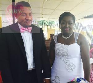 Shofolahan Gboyega and Kehinde Oti had their registry wedding on Tuesday December 9th at the Ikoyi Registry. Big congrats to them! See more pics from the wedding after the cut ..