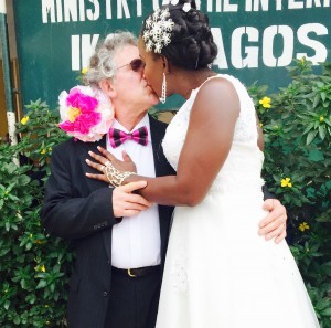 Sarah weds Steve Waite on 13th February 2015 at Ikoyi Registry. A very Big congrats to the couple. May God bless their union. See more pics from the wedding after the cut....