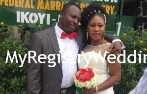 Simisola say I do to Taiwo on the 20th of November 2015. See more pics after the cut...