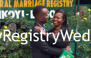 Yewande marries Idowu on the 4th of February at Ikoyi Registry. See more pics after the cut...