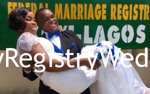Abiodun say I do to Abayomi on the 11th of March 2016. See more pics after the cut...