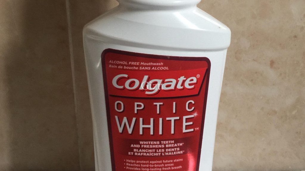 Colgate Optic white